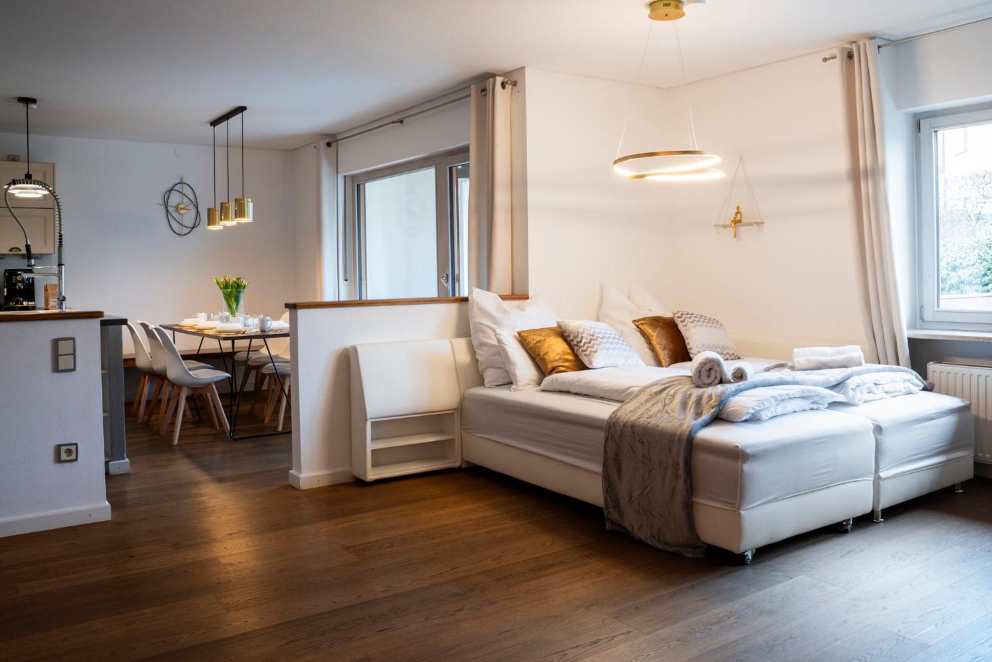 Appartamento 130M2 Loft - Balkon, Smart Tv, Badewanne, Kaffee Rosenheim Esterno foto